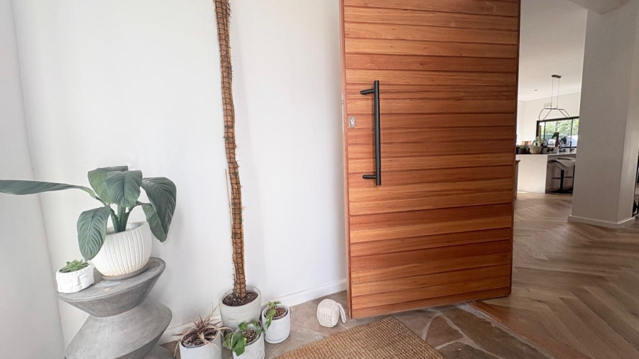 To Let 3 Bedroom Property for Rent in Claremont Western Cape
